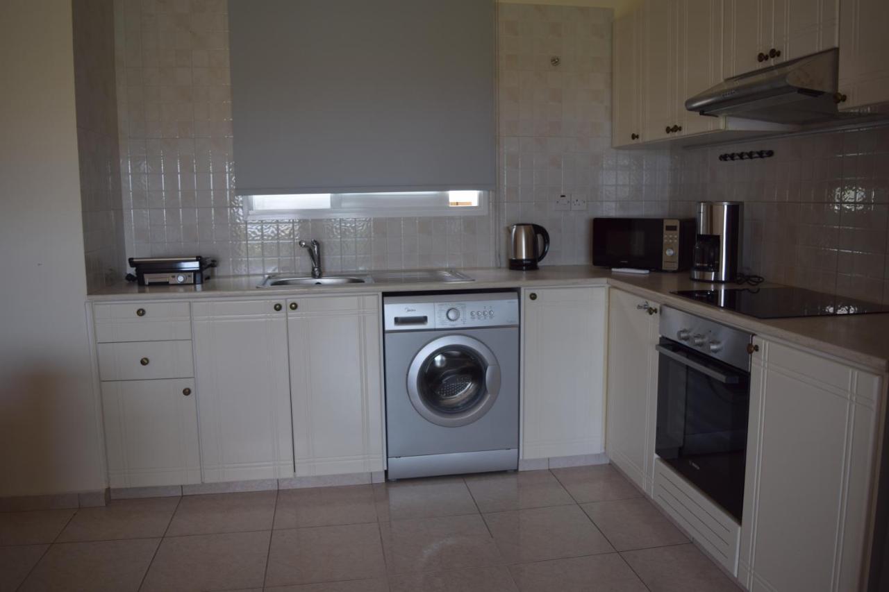 Eden Heights Sea View Apartment 203 - By Imh Travel & Tours Pafos Dış mekan fotoğraf