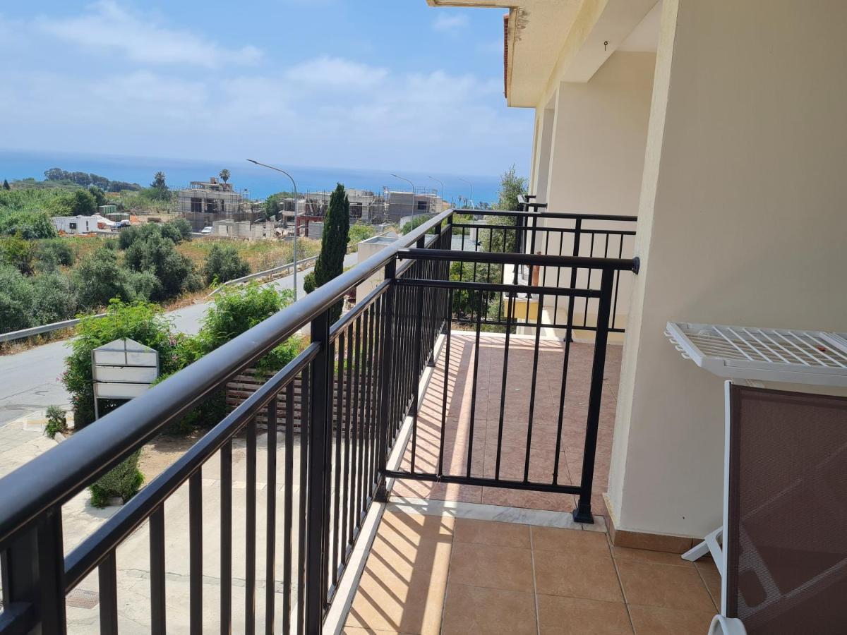 Eden Heights Sea View Apartment 203 - By Imh Travel & Tours Pafos Dış mekan fotoğraf